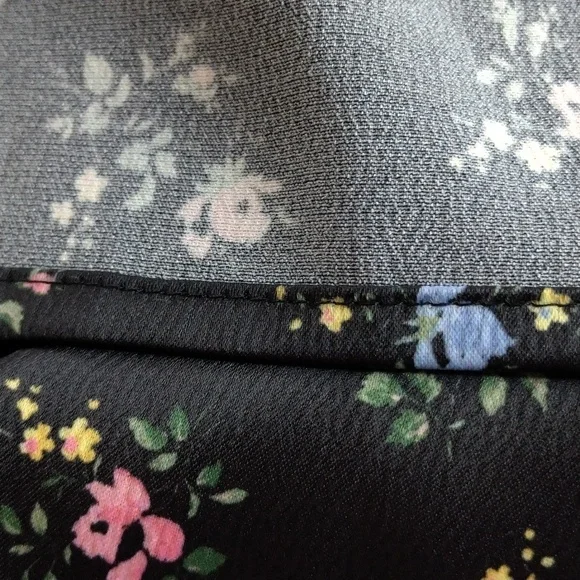 Wayf Tie Front Cutout Dress Black Blue Rose Small Print Floral. Large. Satiny - Picture 14 of 16